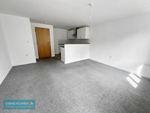 Lounge/Kitchen- click for photo gallery